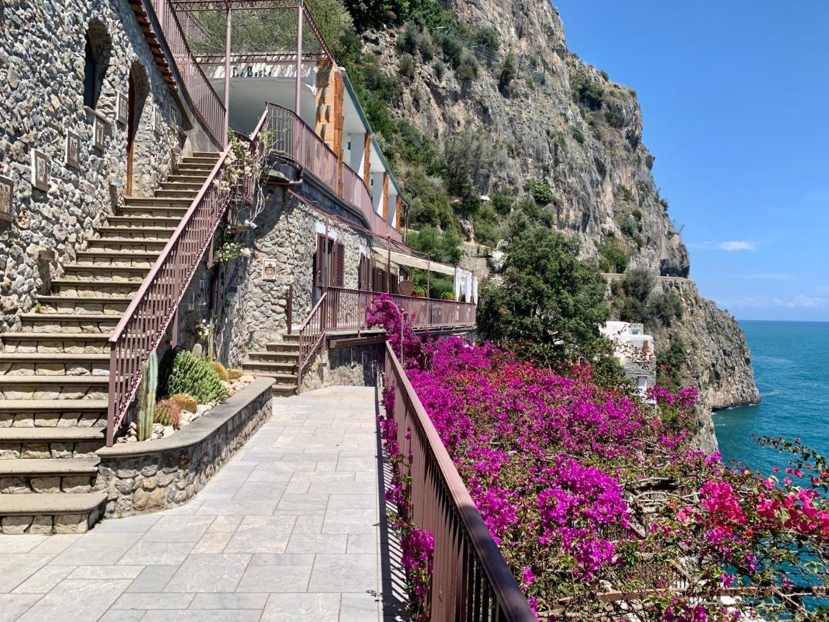 Villa Le Baste Furore Luaran gambar
