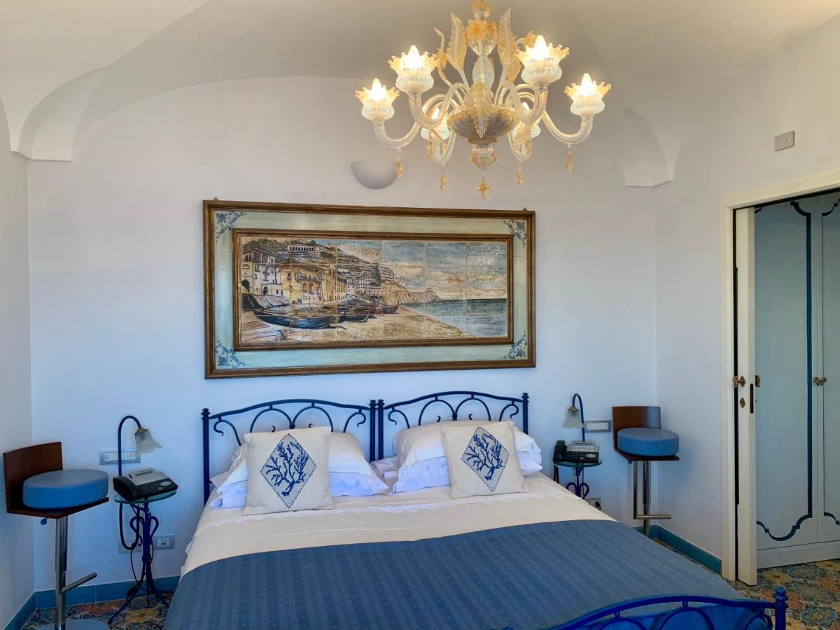 Villa Le Baste Furore Luaran gambar